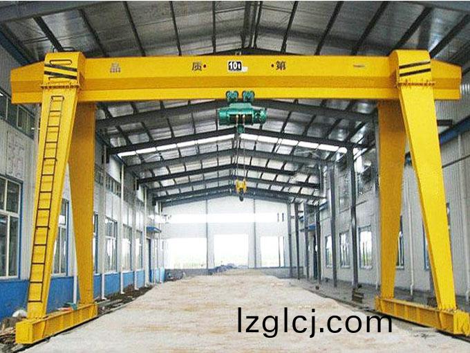 MH型電(dian)動(dong)葫蘆(lu)門(men)式起重(zhong)機