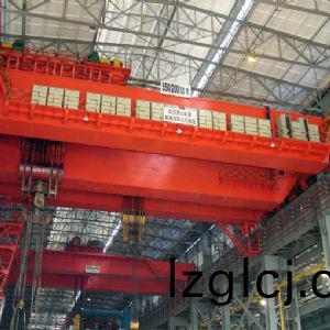 YD550/200/50t鍛(duan)造橋式(shi)起(qi)重(zhong)機