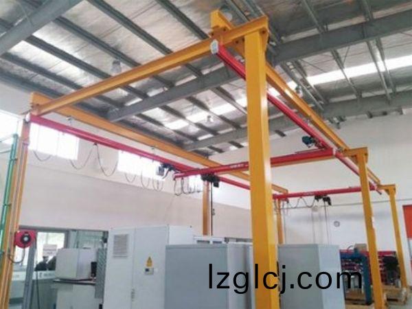kbk多功能(neng)起(qi)重(zhong)機(ji)