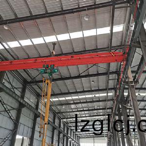 單(dan)樑起(qi)重(zhong)機(ji)